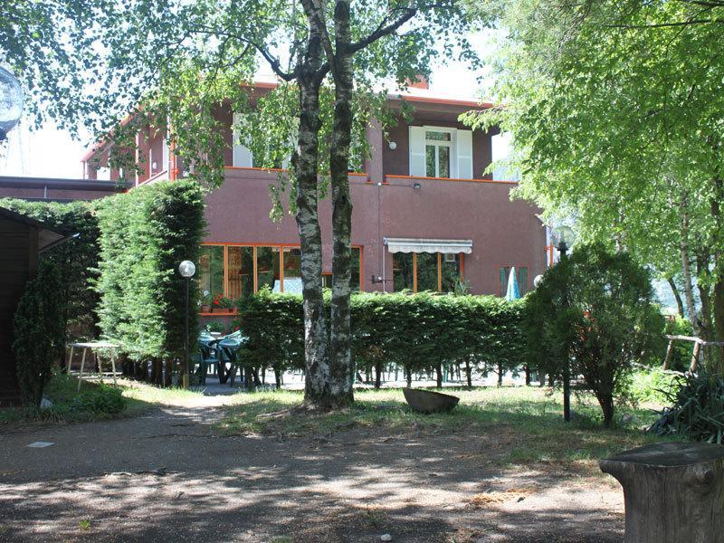 B&B Partenza Funivia เลคโค ภายนอก รูปภาพ